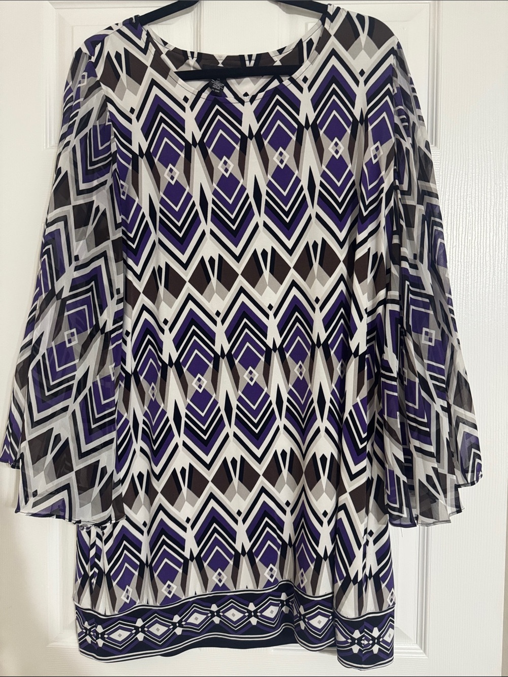 Alfani Geometric Print Long Sleeve Tunic Top in Purple, Black, White